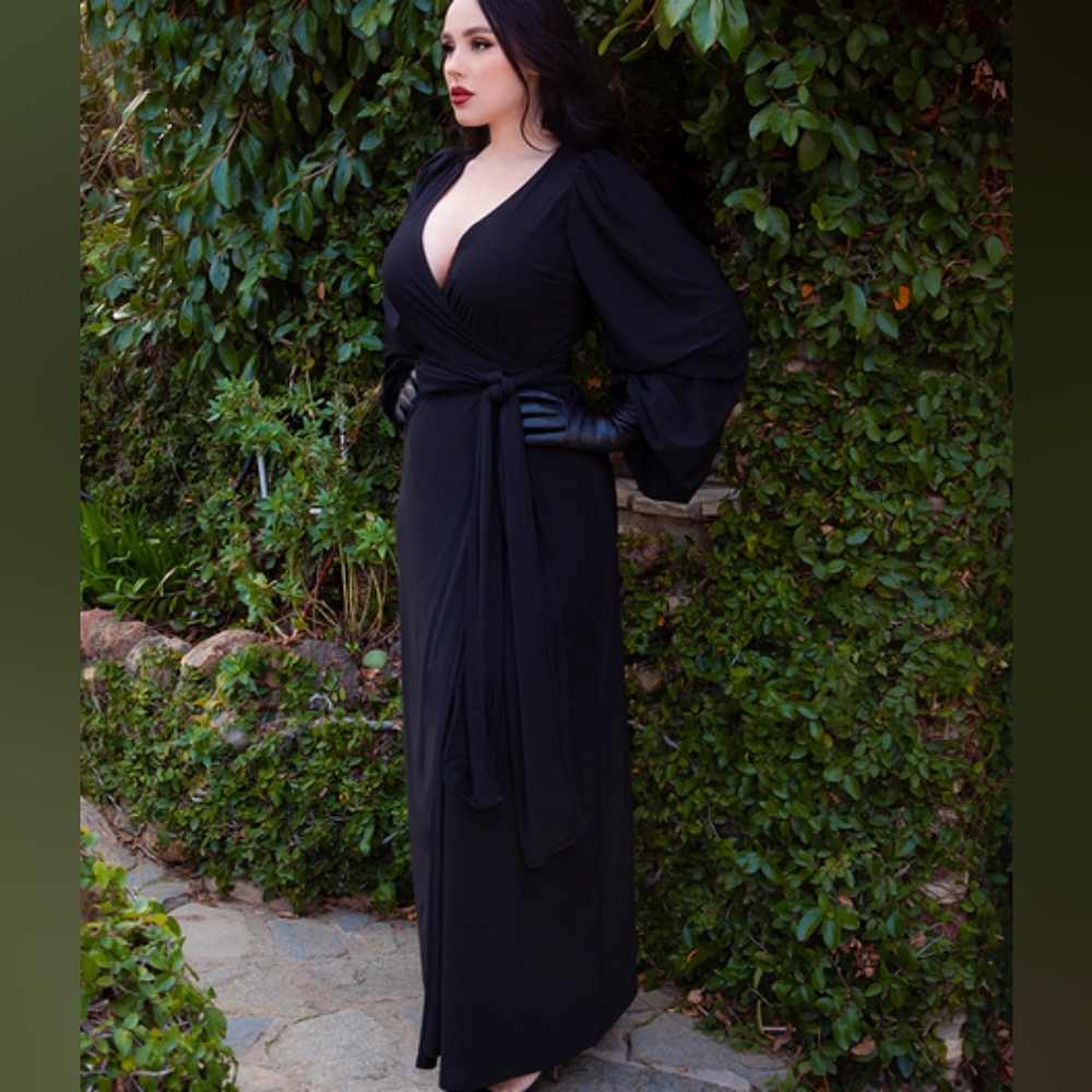 Black Widow Wrap Gown in Solid Black Gothic Style Dress EUC La Femme En Noir